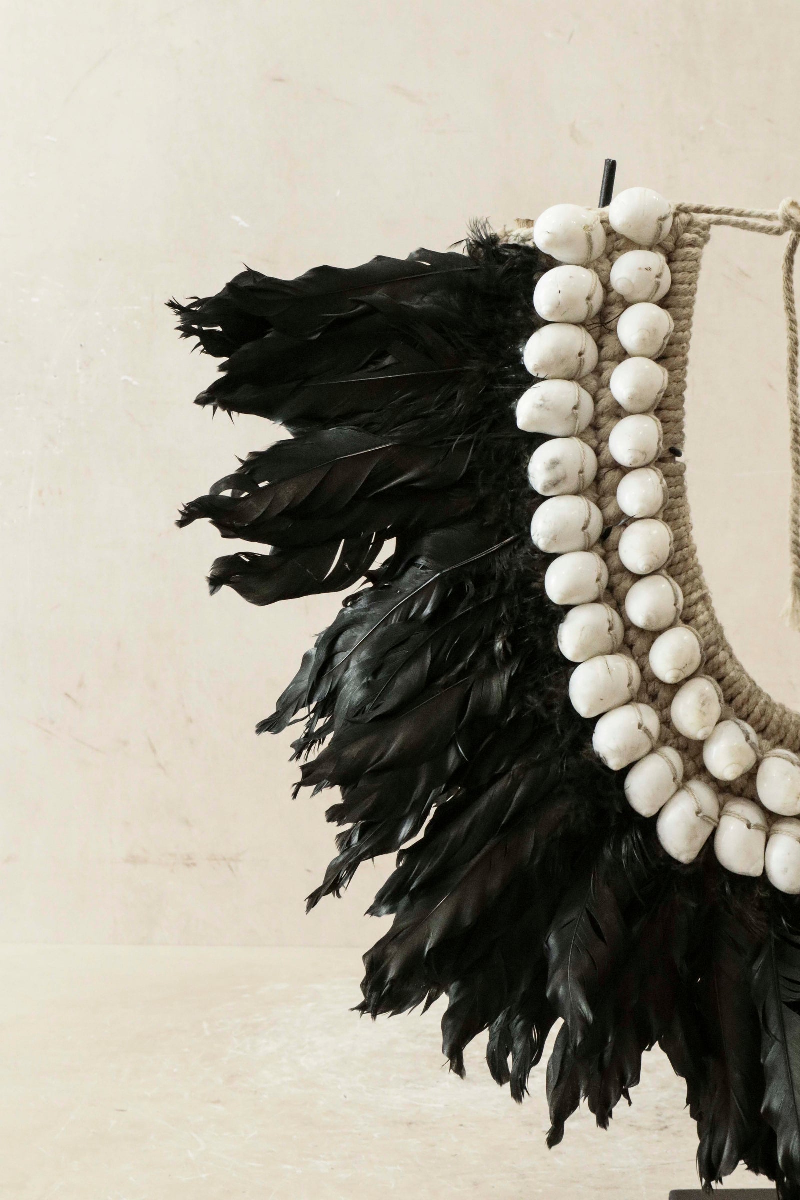 Handmade Feather & Shell necklace - 22.1