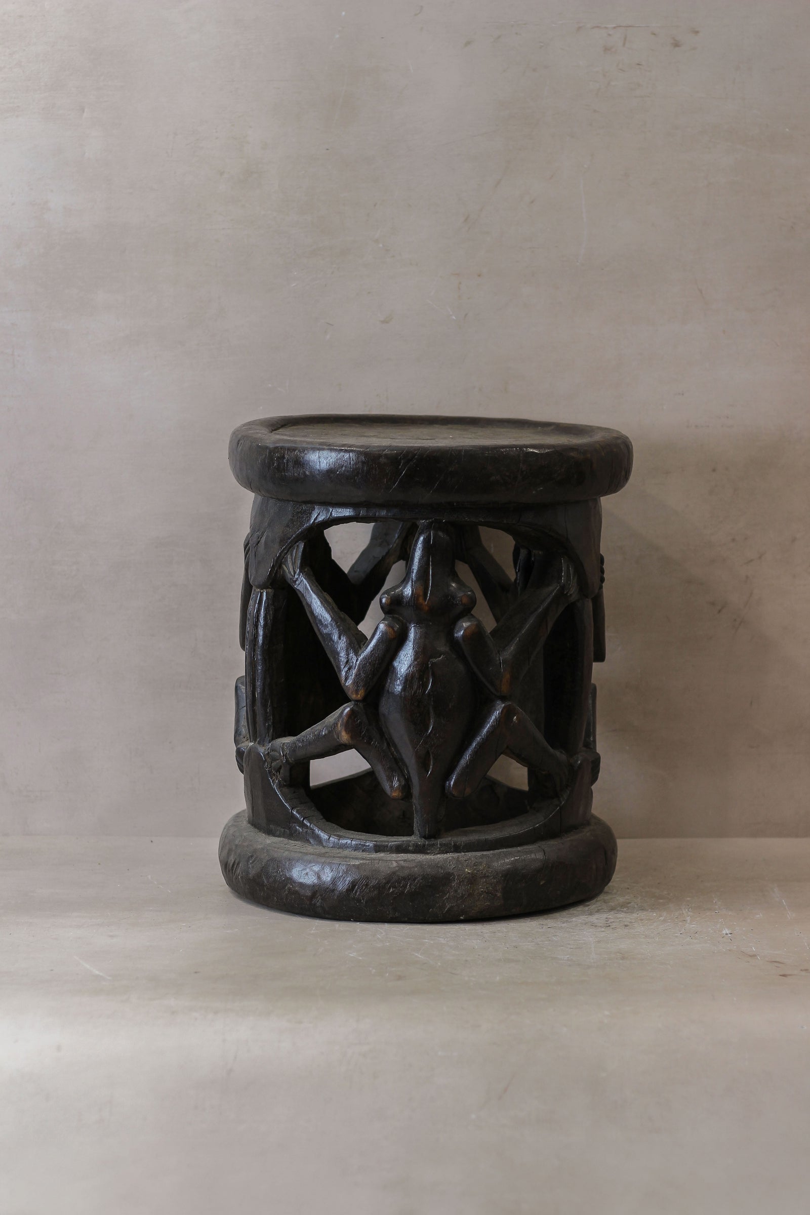 Vintage Baule Wood Side Table 85.3