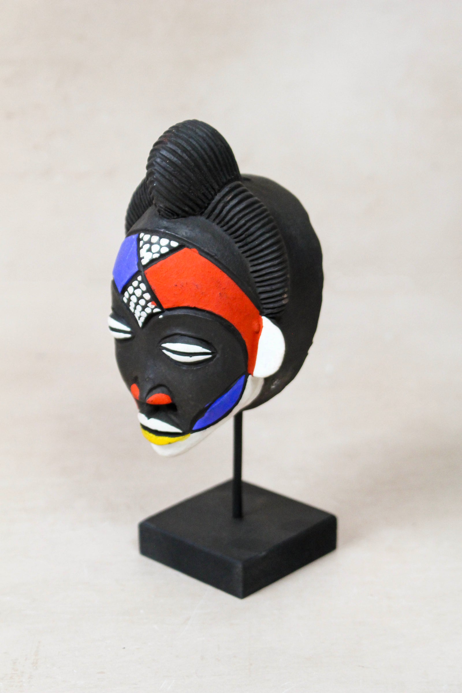 Terracotta Passport Mask S - 189.4