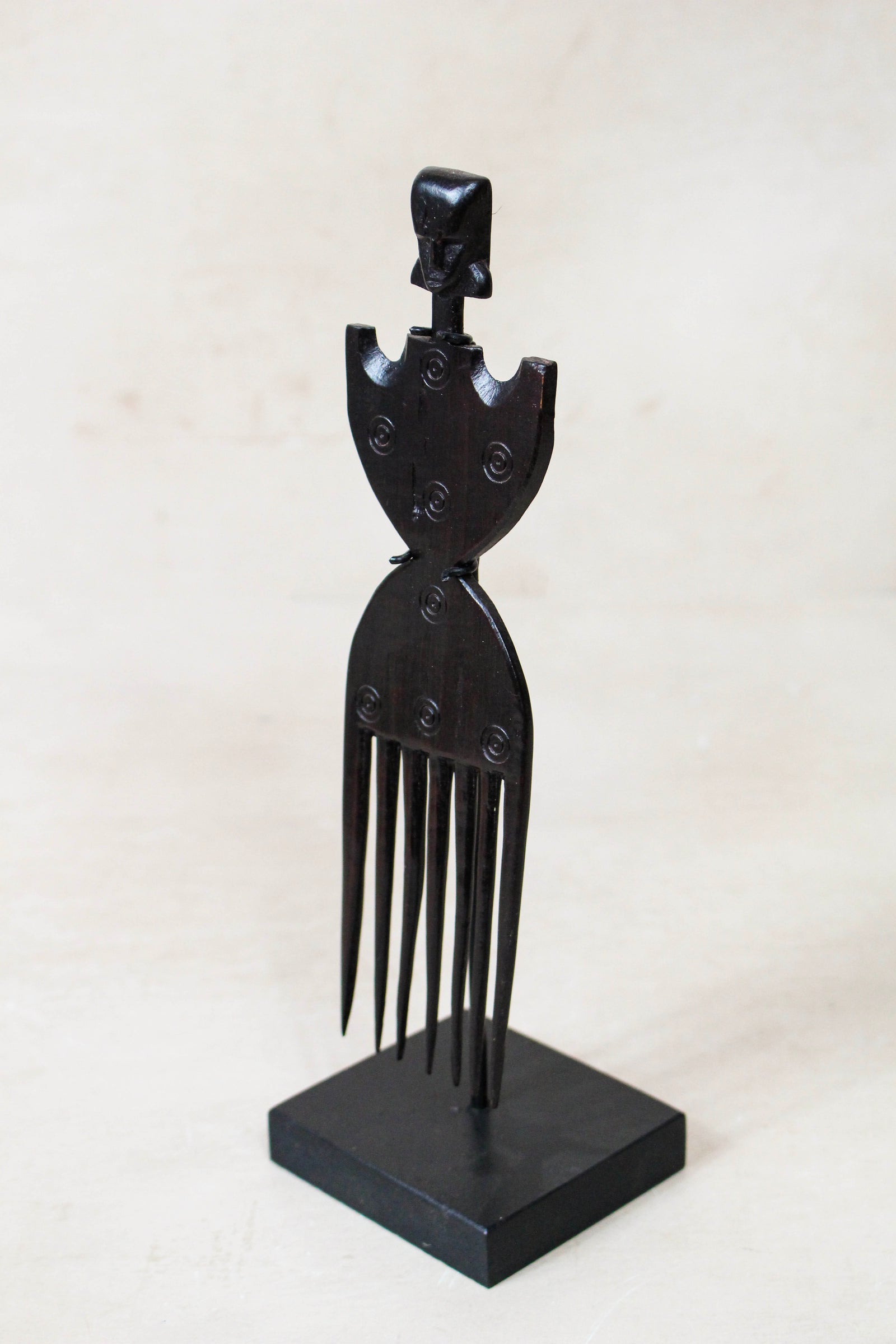 West African Carved Comb 240.4