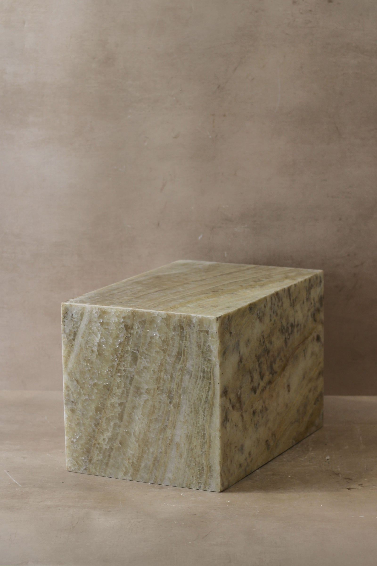 Onyx Side Table Peddestal - No 3