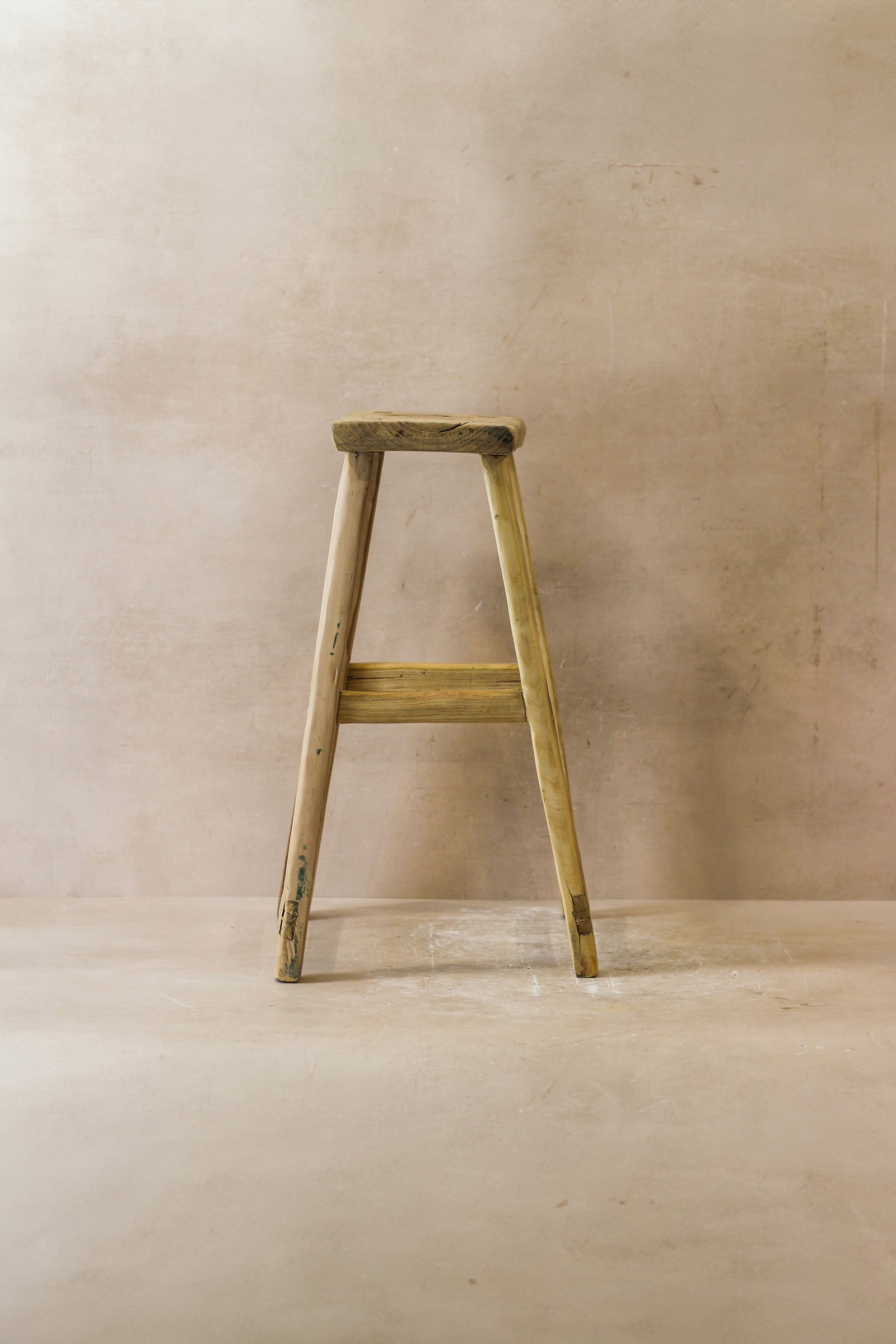 Vintage Rustic Elm Wood Stool - Medium - No 47