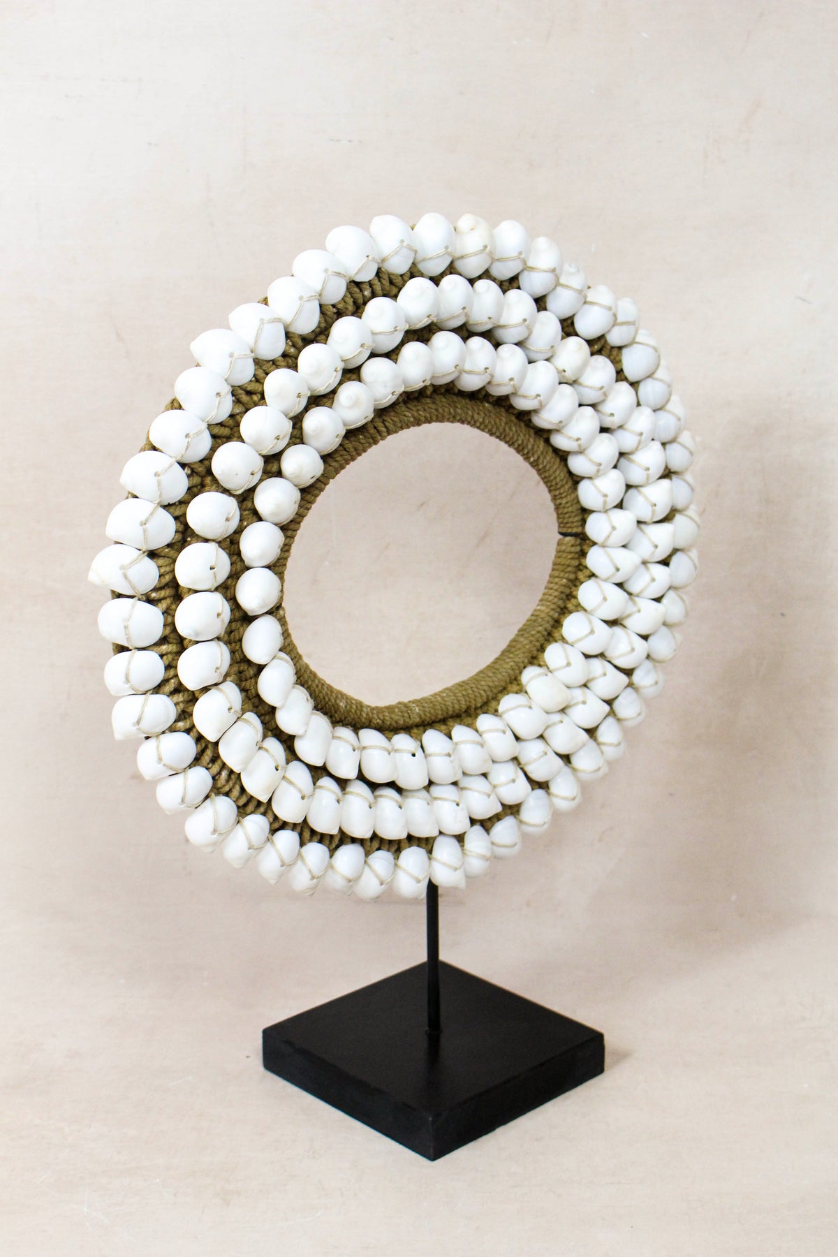 Handmade White Shell Necklace 26.3