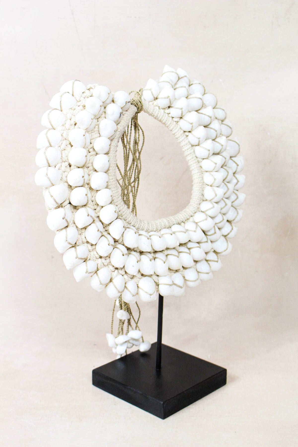Handmade White Shell Necklace 26.4