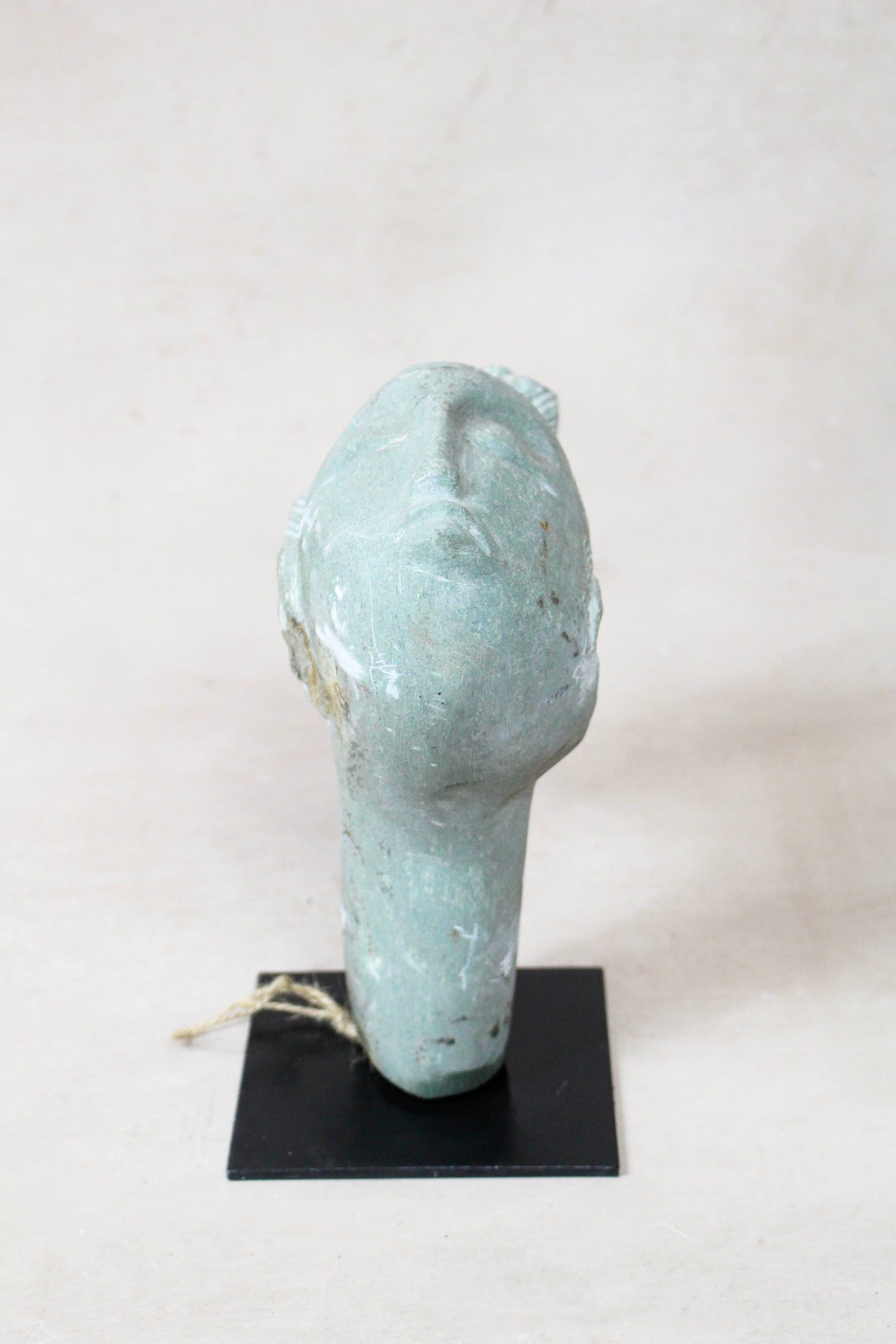 Stone head sculpture by Rizimu Chiwawa Zimbabwe 30.7