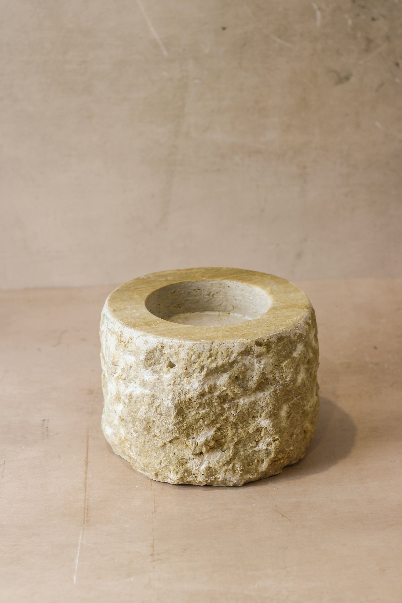 Rough Cut Onyx Candleholder XL 14.6