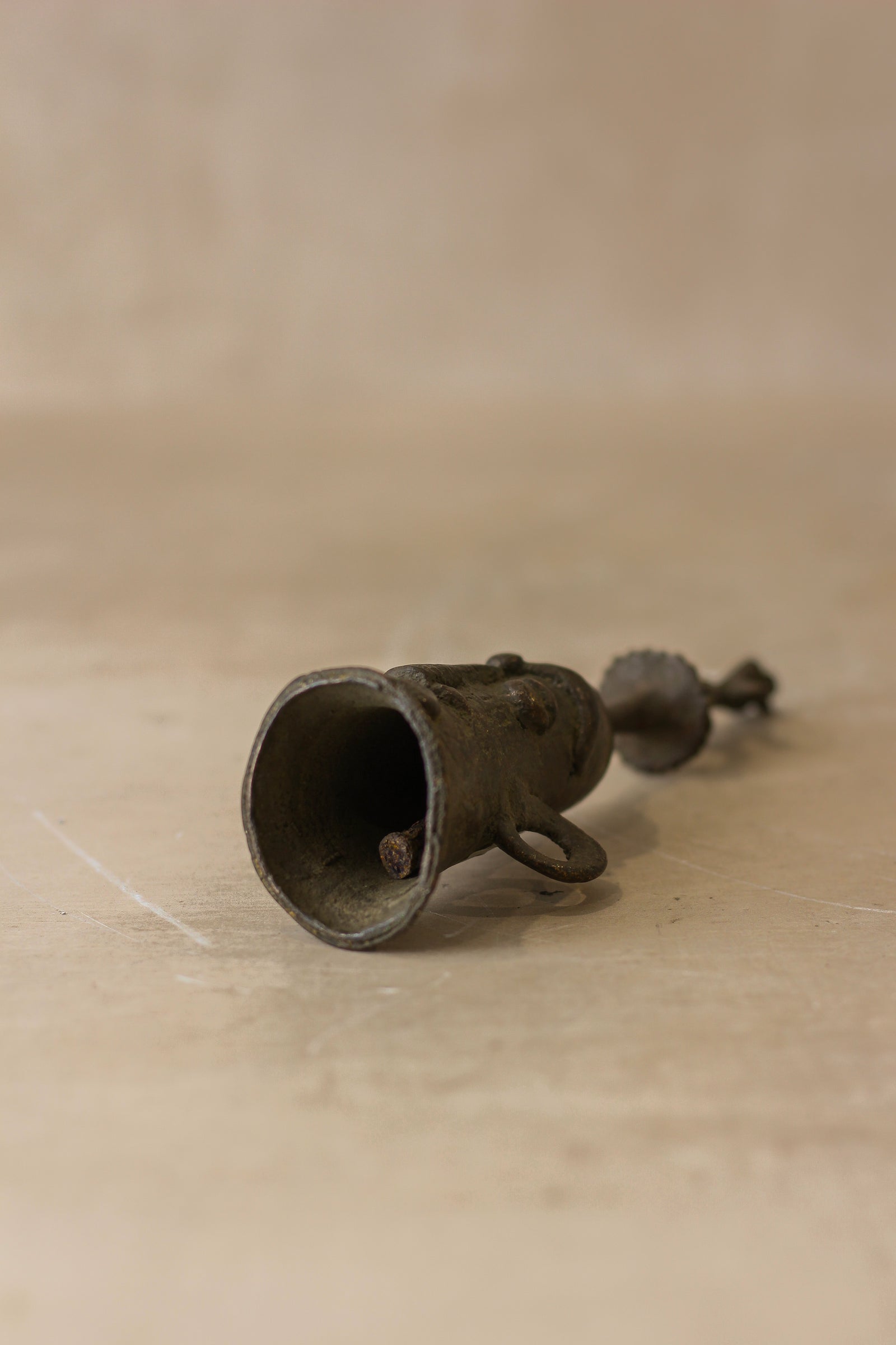 Benin Bronze Bell - 76.3