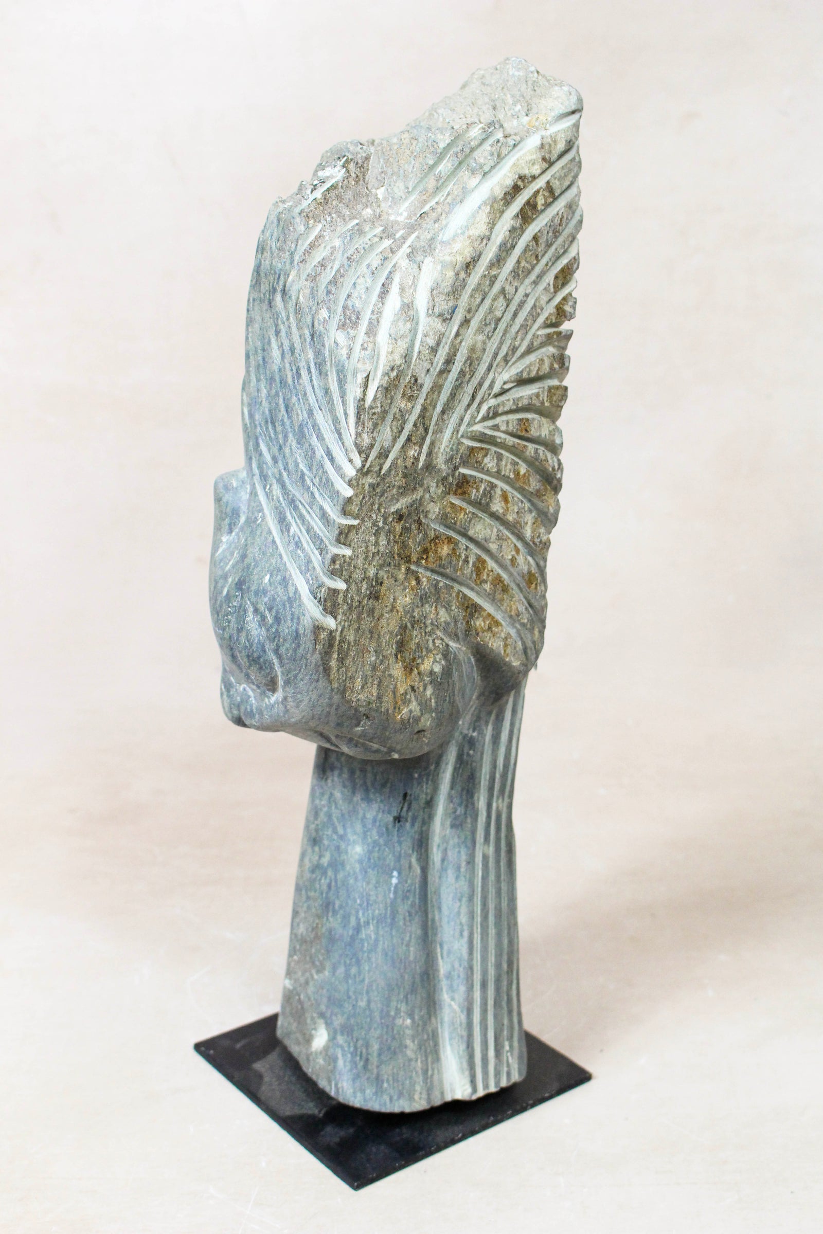 Stone head sculpture by Rizimu Chiwawa Zimbabwe 3112