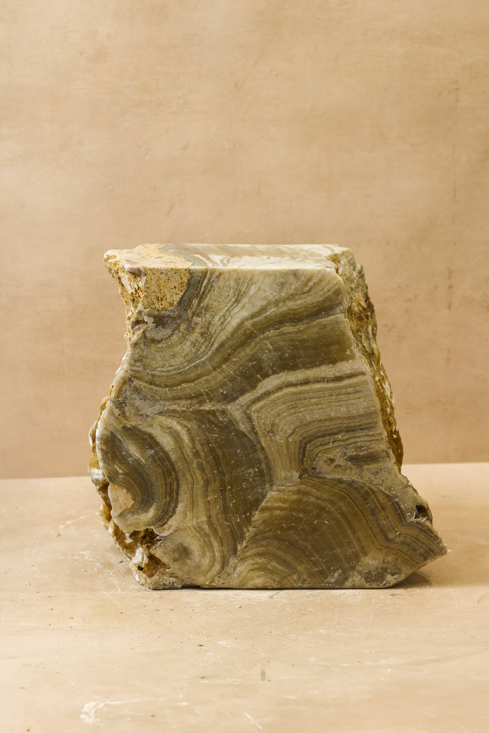 Onyx Side Table Pedestal Raw Cut - Solid - No 3