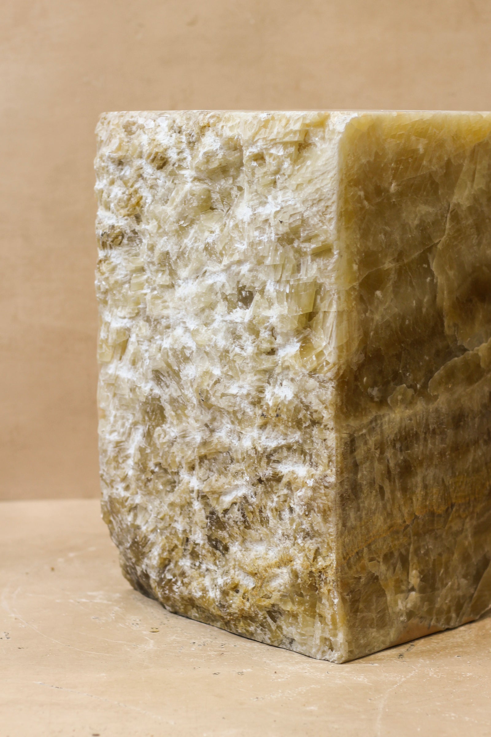 Onyx Side Table Pedestal Raw - Solid - No 4