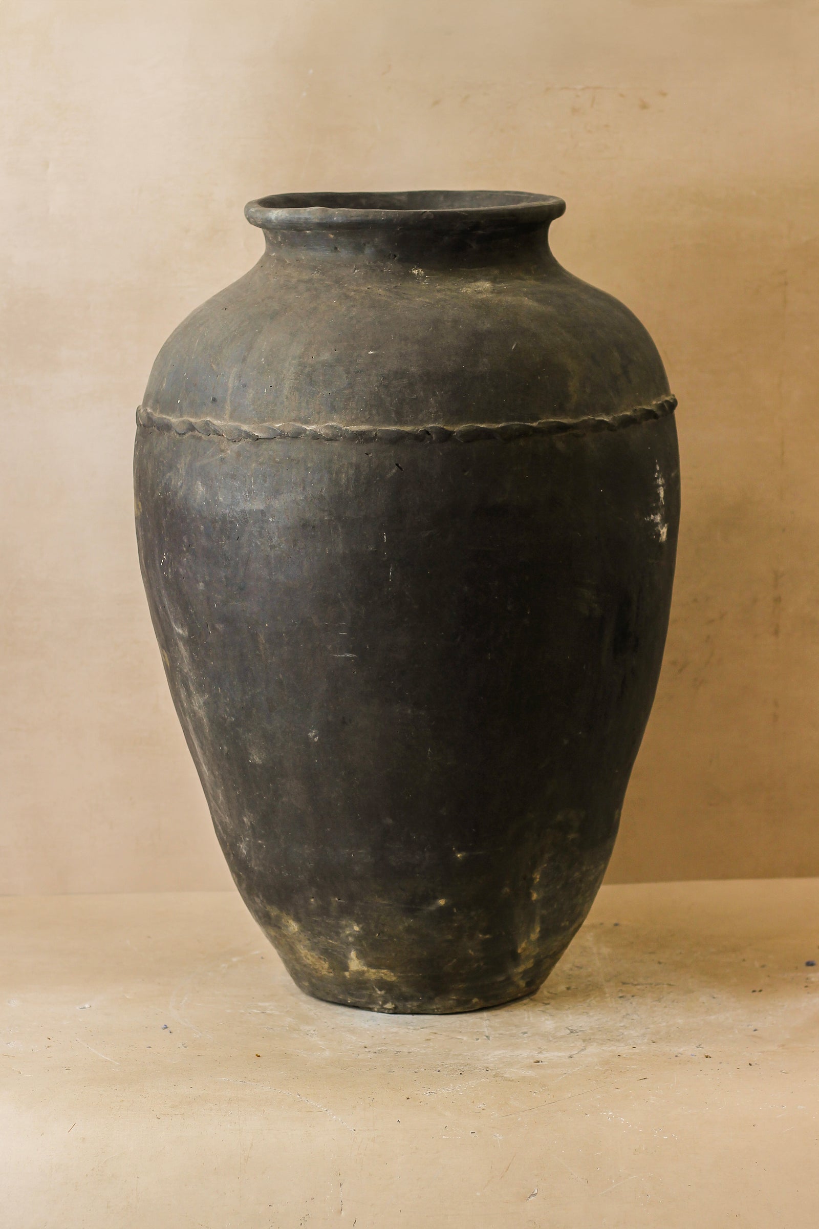 Vintage Black Asian Pots - VB03