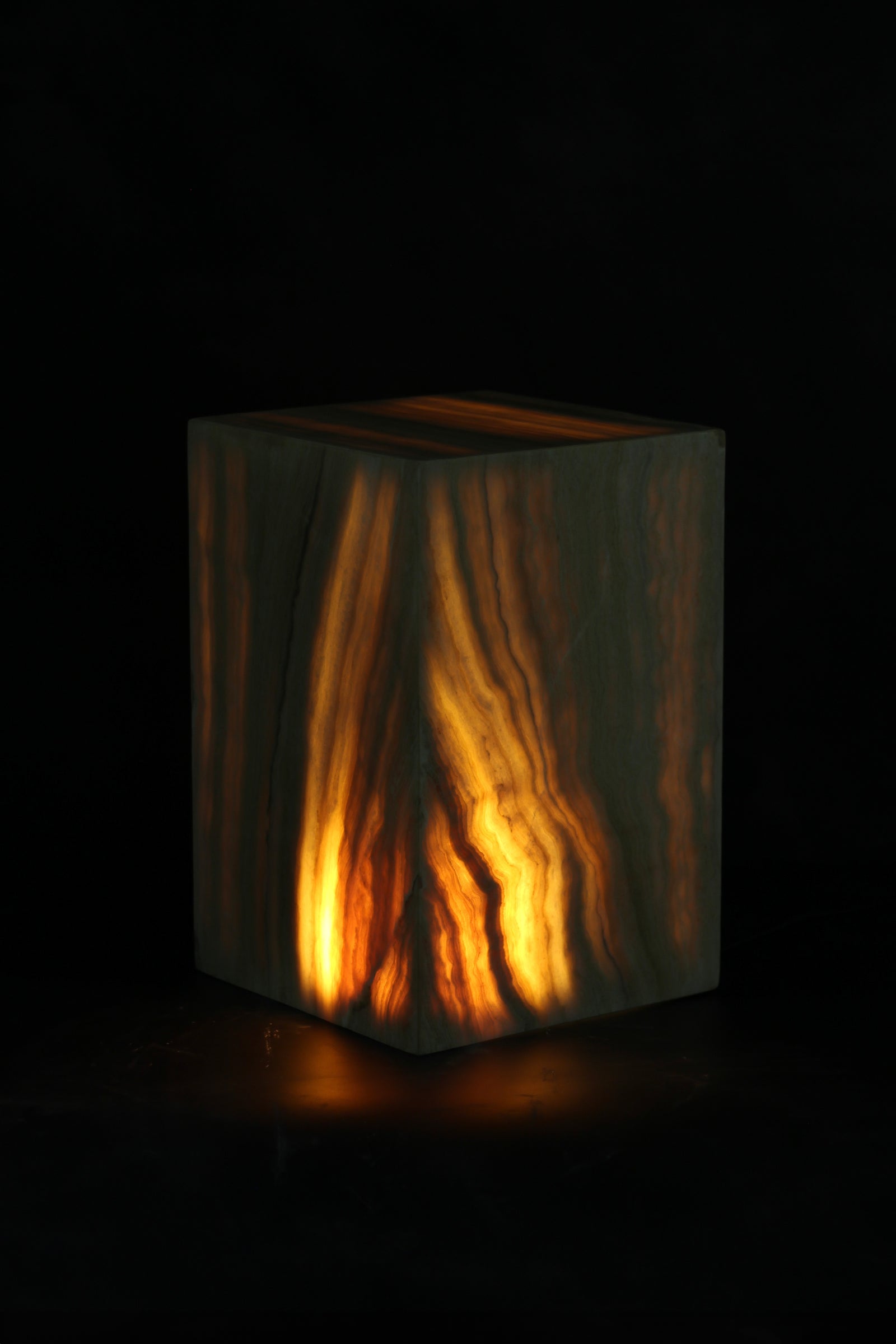 Onyx Side Table Pedestal - Hollow - No 9