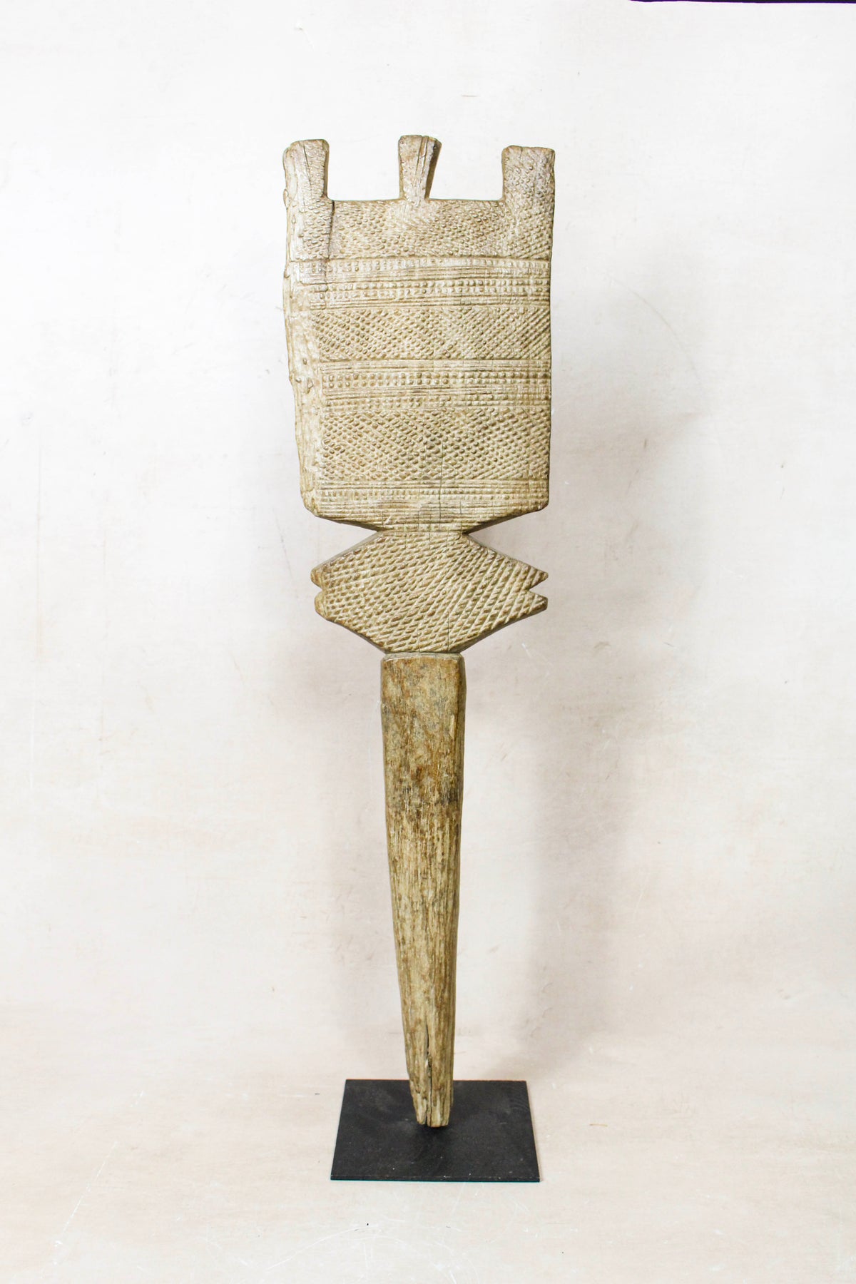 Tuareg tent peg sculpture - 55.1