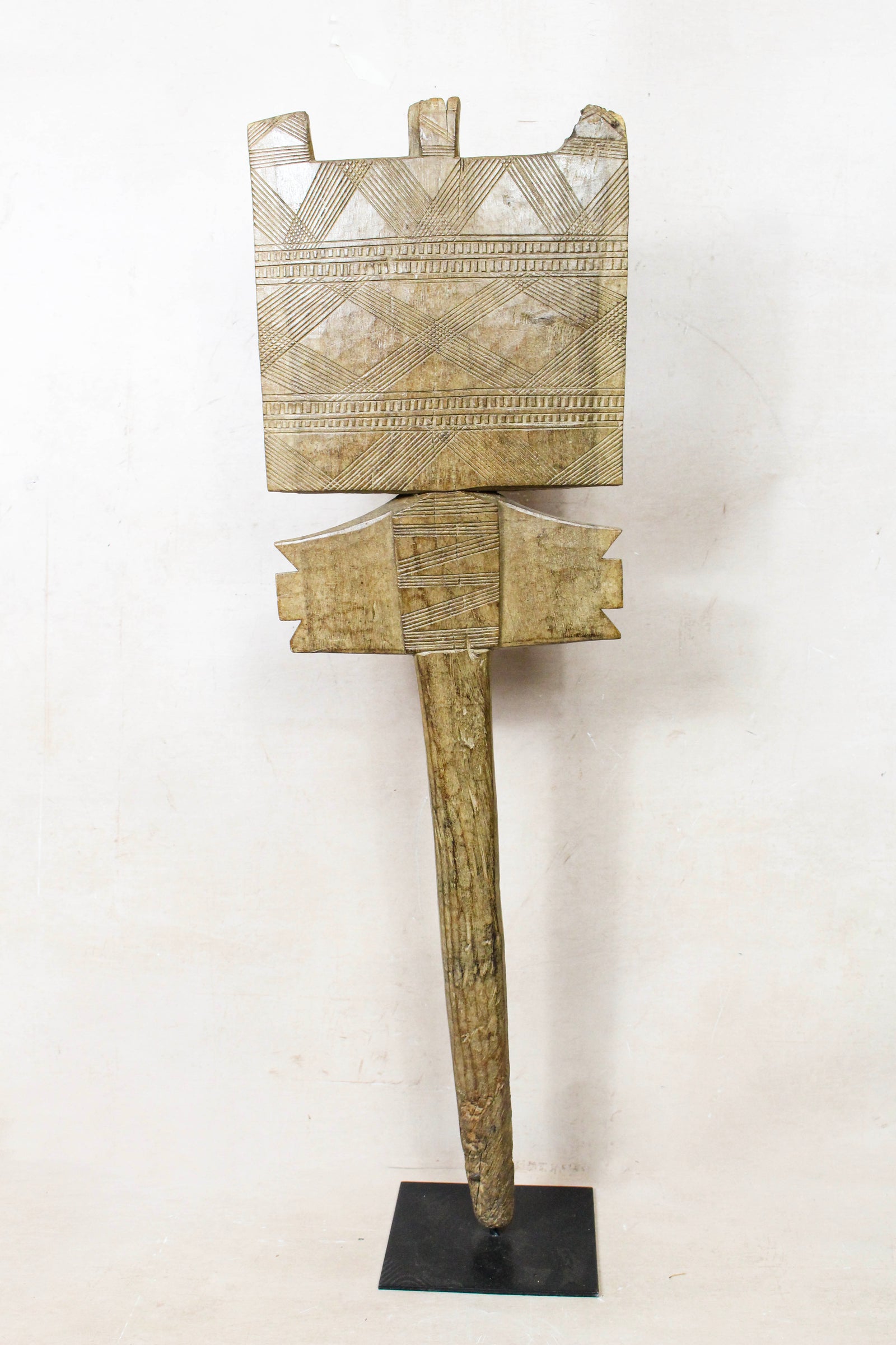 Tuareg tent peg sculpture - 55.2