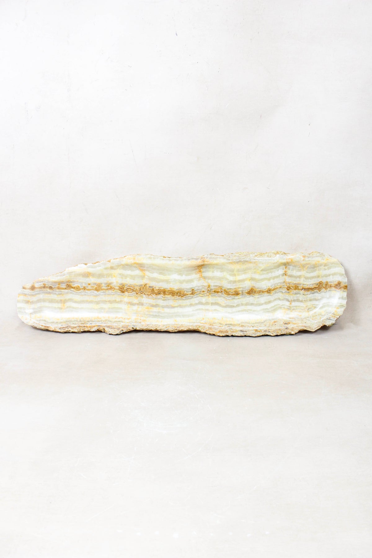 Premium Onyx Tray Raw Edge POB 26