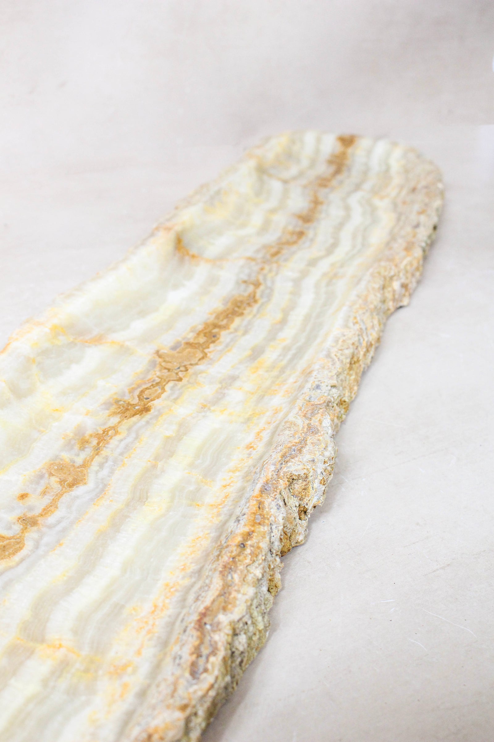 Premium Onyx Tray Raw Edge POB 26