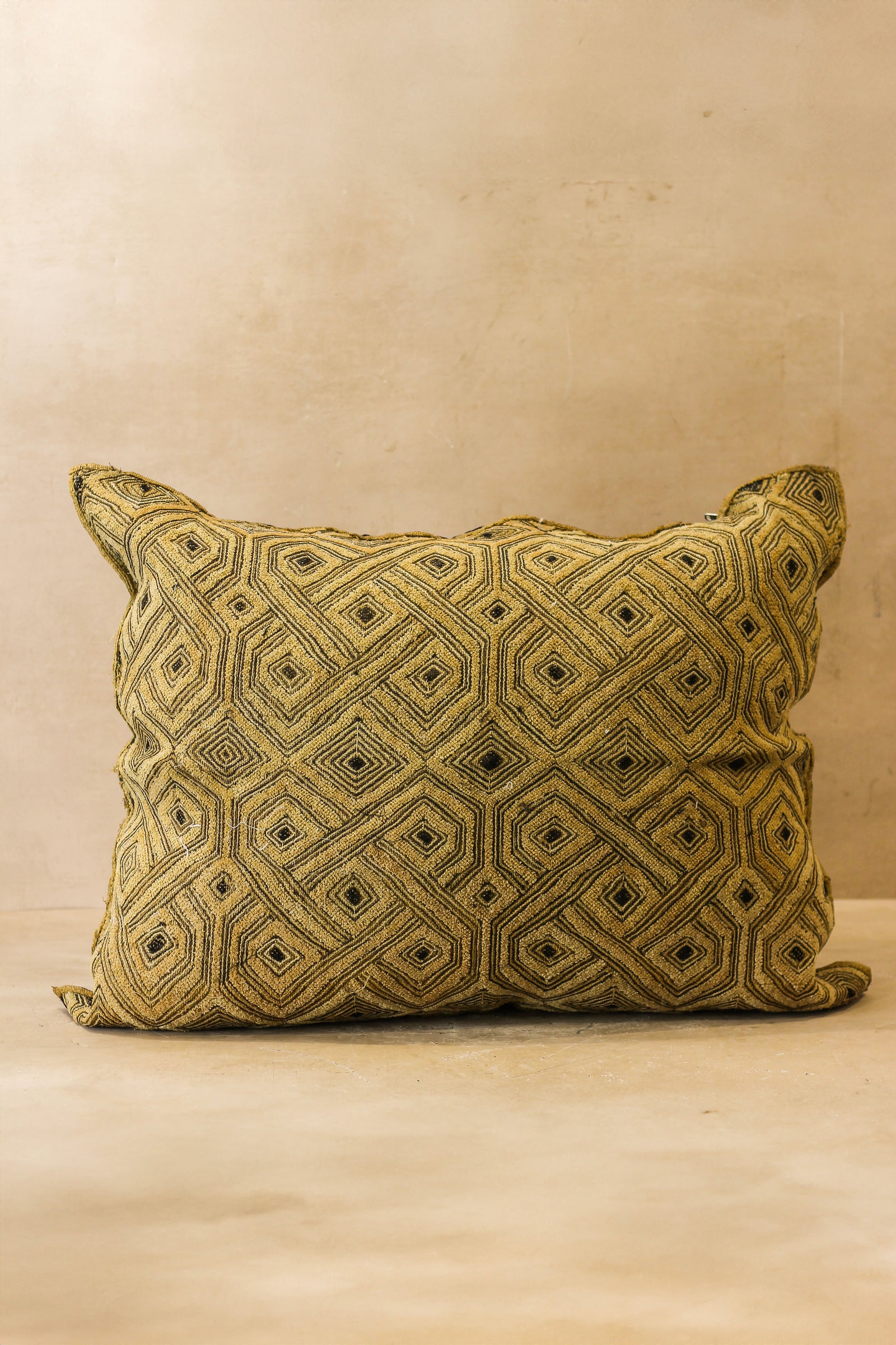 Showa Cloth Cushion Large