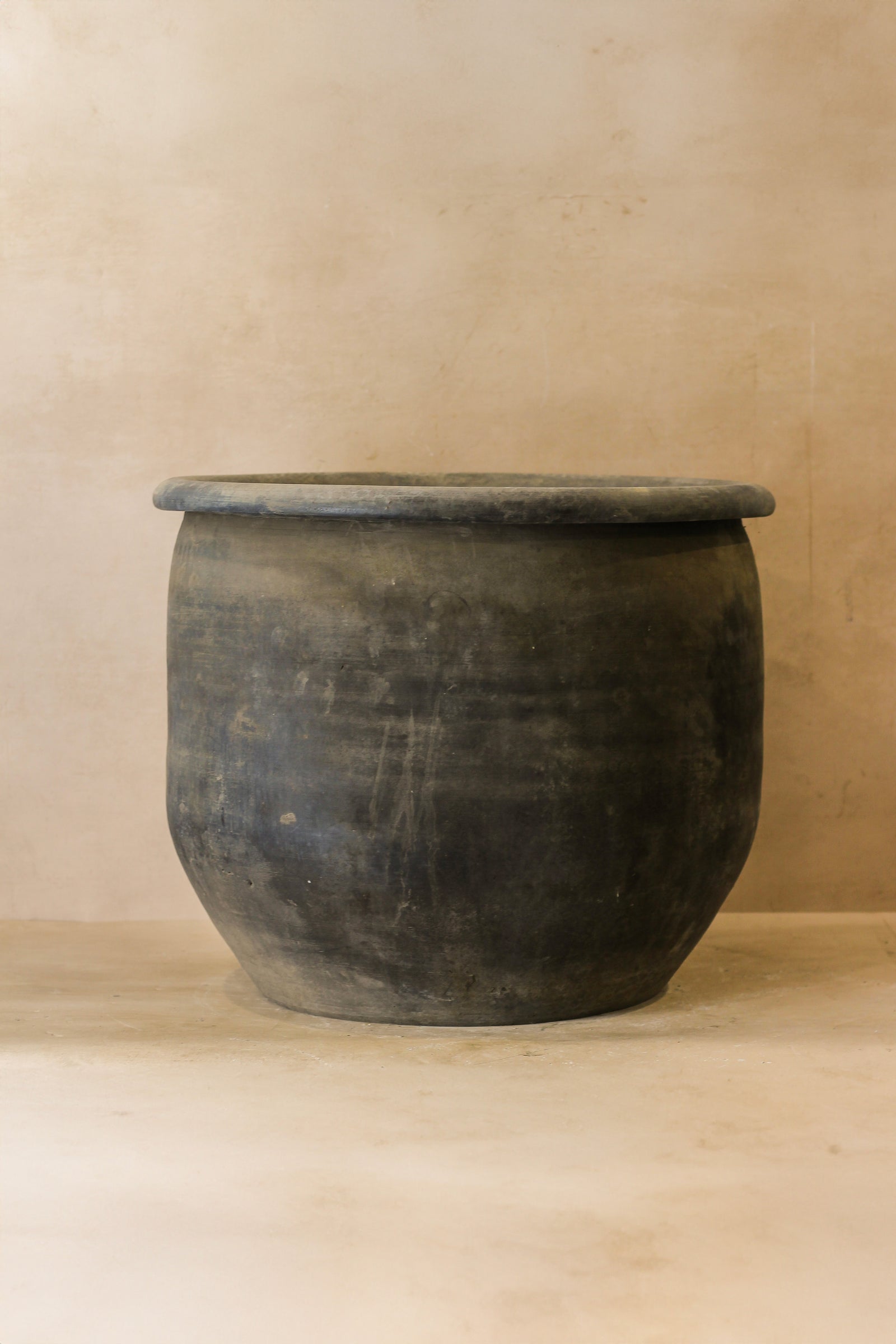 Big Old Grey Asian Pots - L010