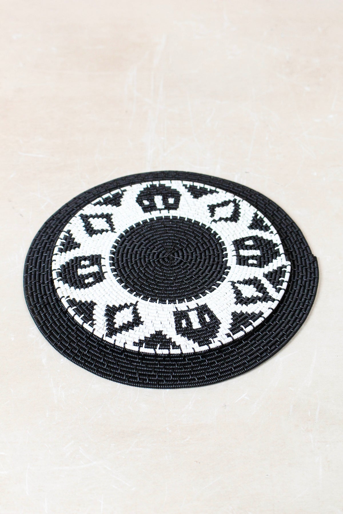 Zulu Telephone Wire Plate -  26.3