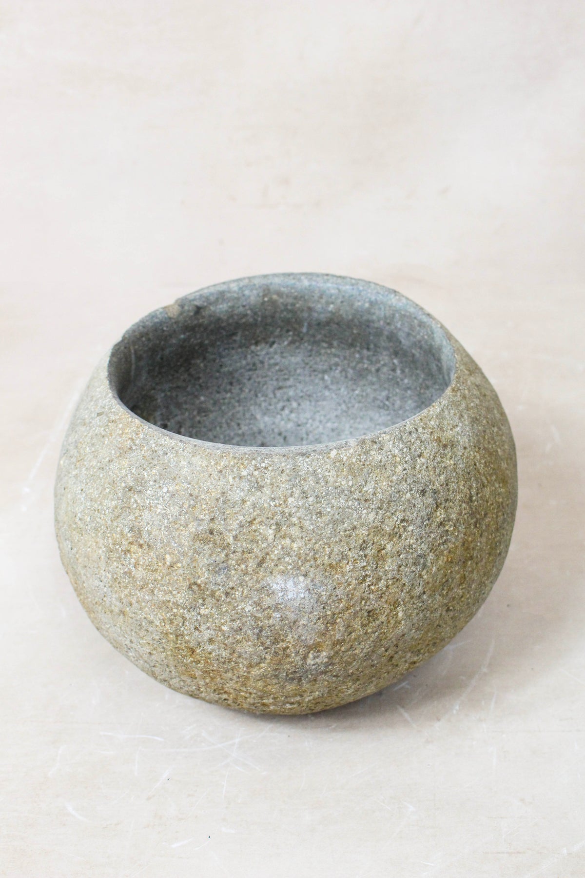 River Stone Planter Pot 22.13