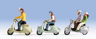 Hand-painted scooter rider miniature terrarium figures, 1:87 scale