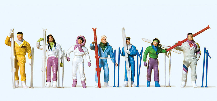 Hand-painted standing skier miniature terrarium figures, 1:87 scale