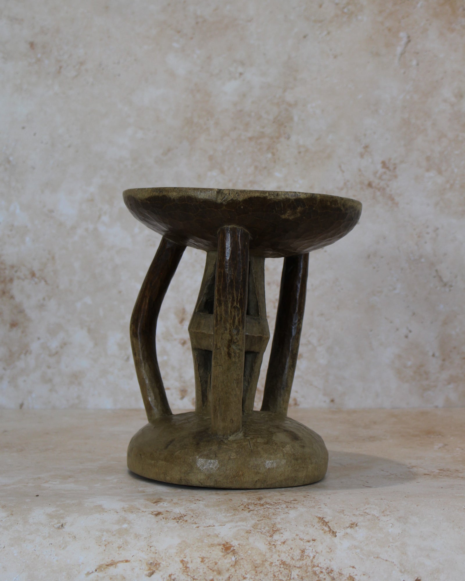 Tonga Stool - 173.3