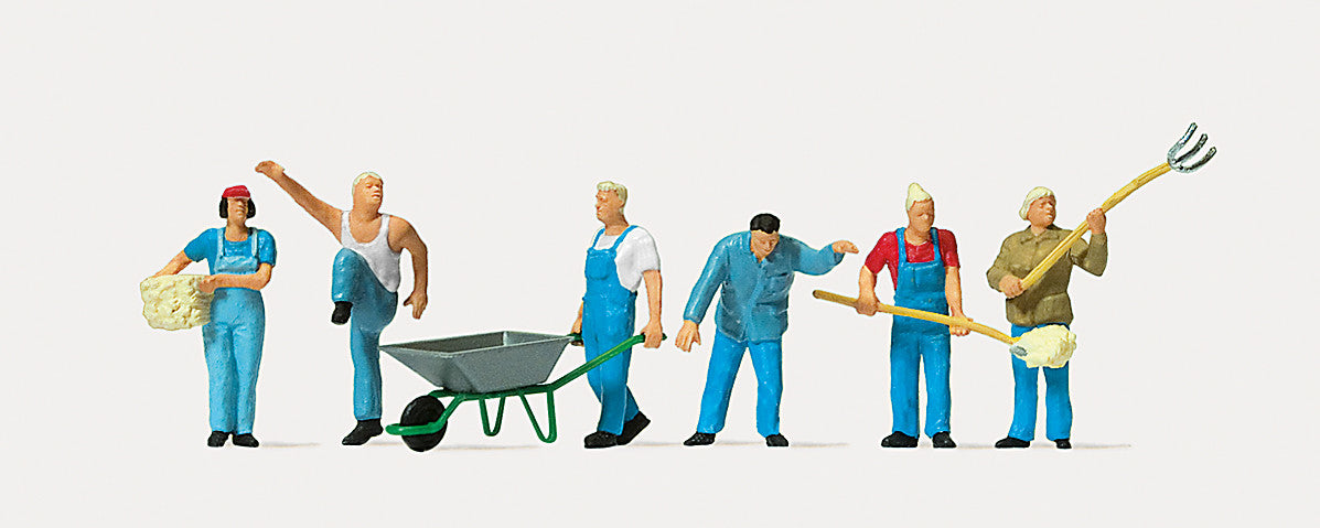 Modern Farmers Terrarium Figures 0212560