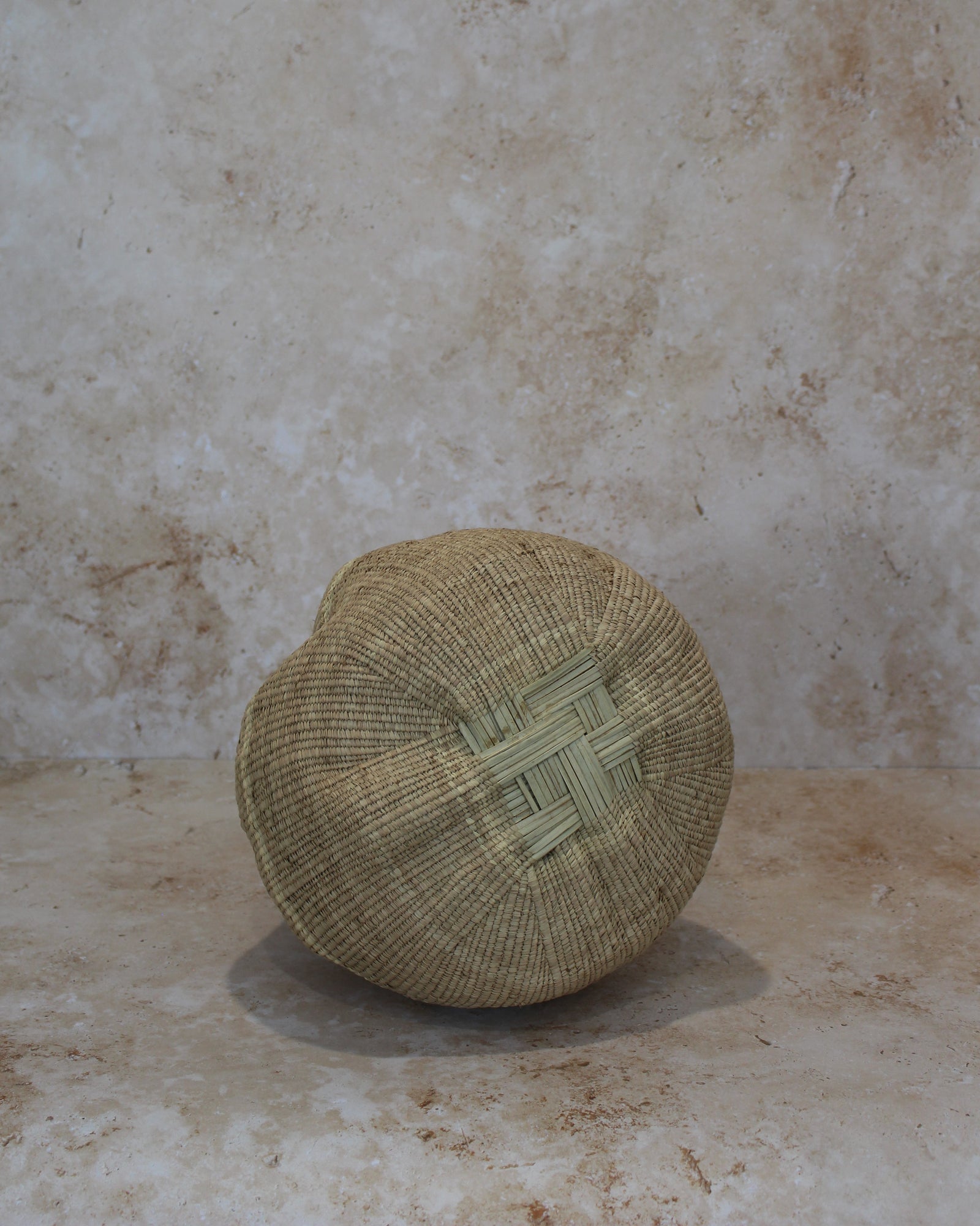 Garlic Gourd woven basket - Zimbabwe - 126.5