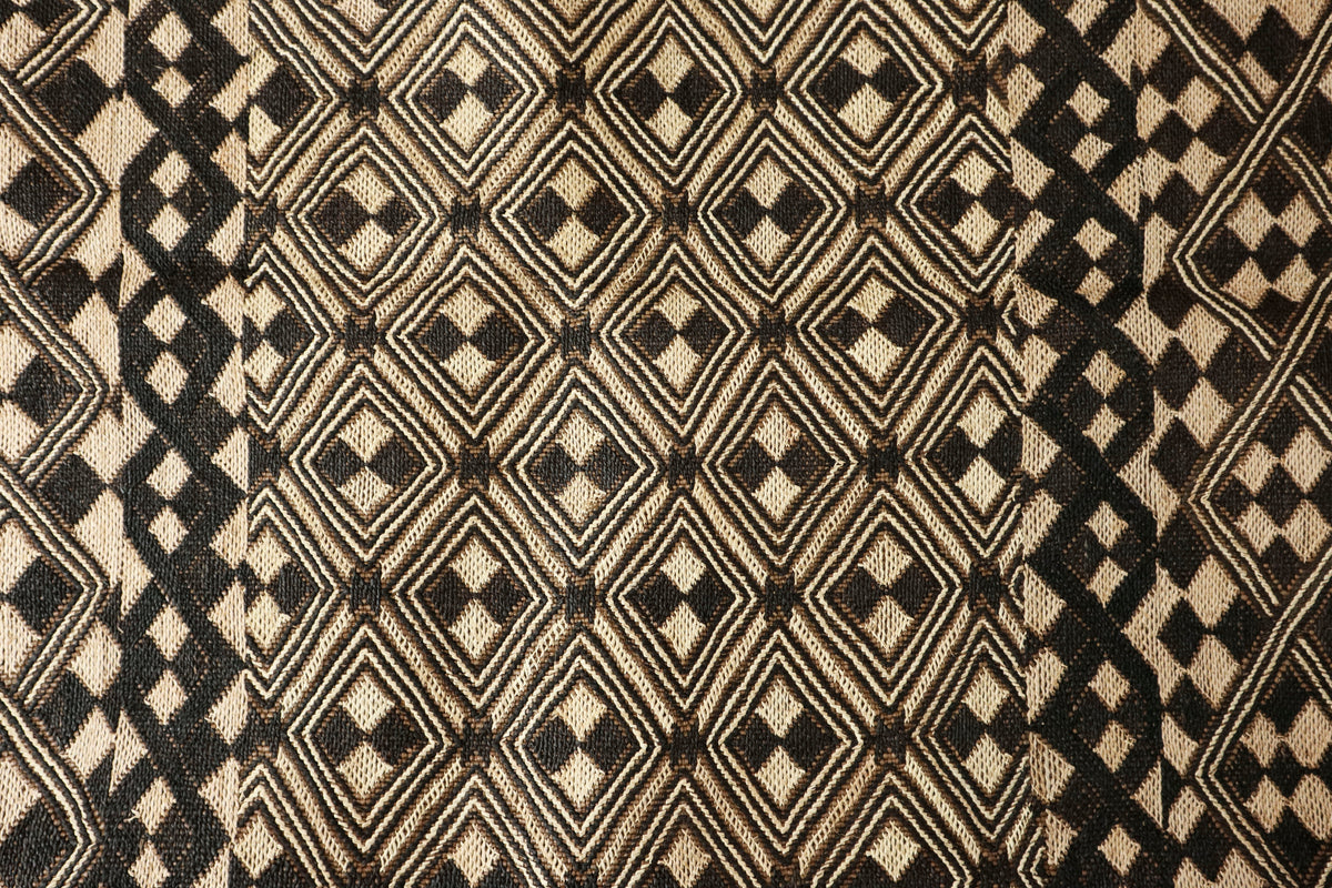 Vintage Showa Cloth L - 43.2