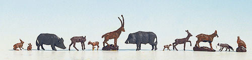 Hand-painted forest animal miniature terrarium figures, 1:87 scale
