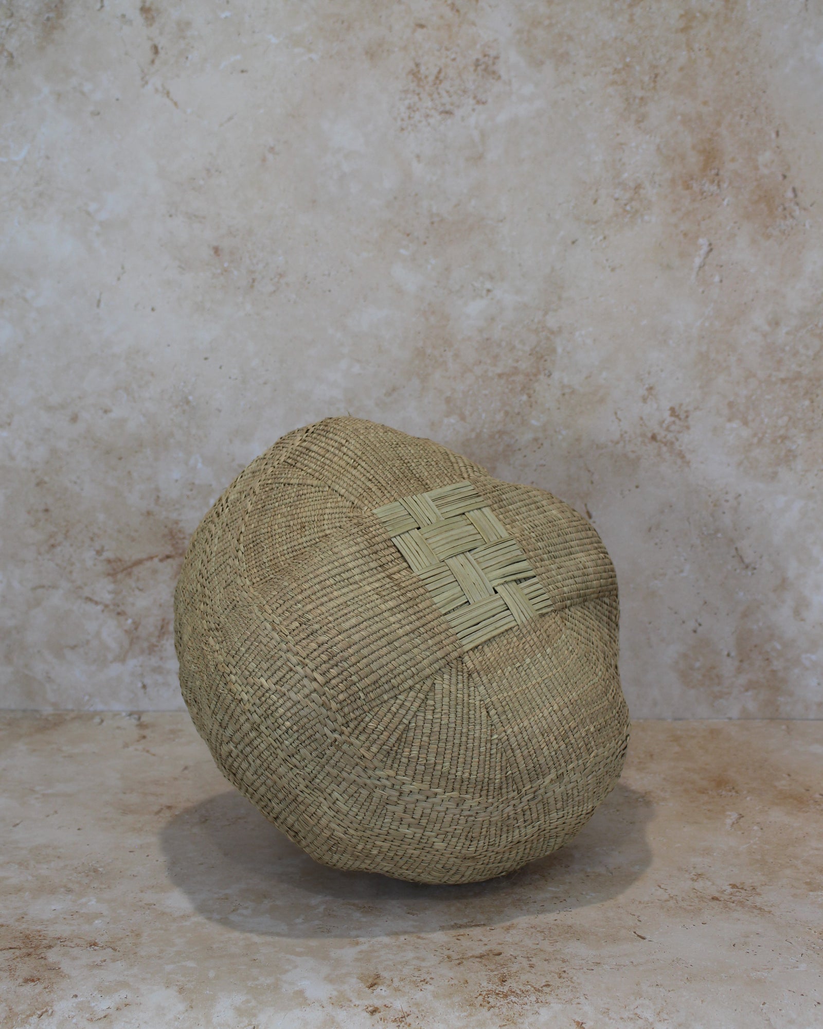 Garlic Gourd woven basket - Zimbabwe - 126.6