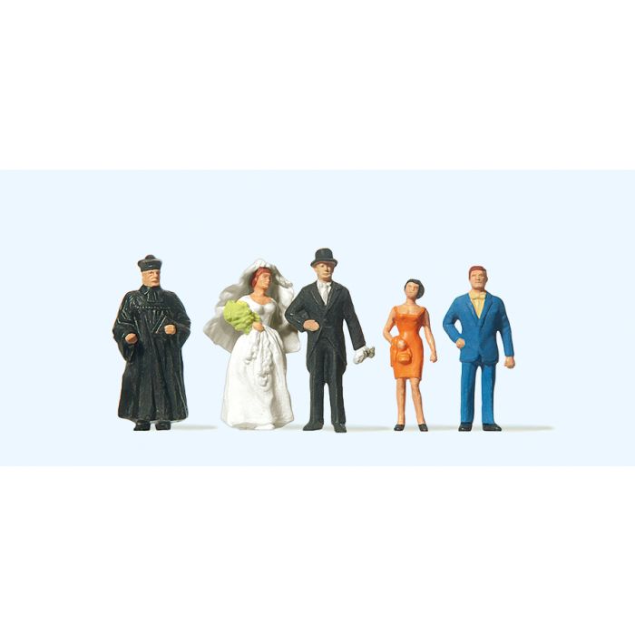 Hand-painted wedding party miniature terrarium figures, 1:87 scale