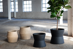 Planter L Black Construct Invert
