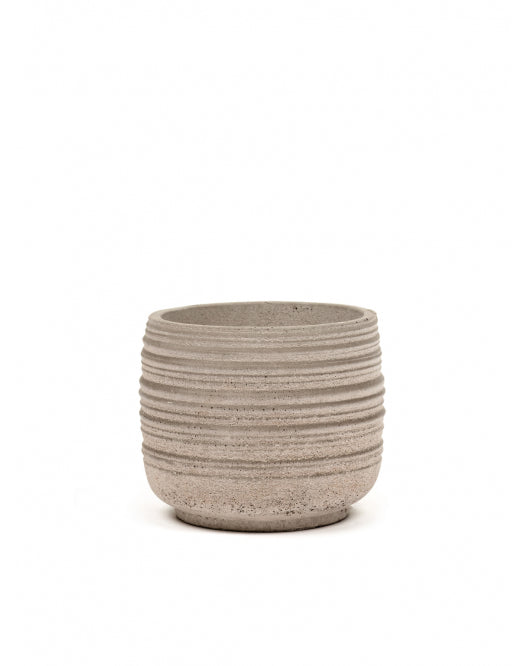 Curved Pot
