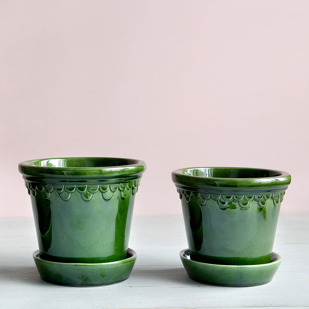Copenhagen Glazed Plant Pot and Saucer - Emerald