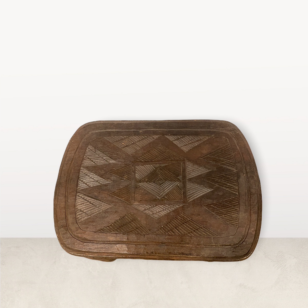 Nupe Table \ Stool - Square engraved (L12.1)