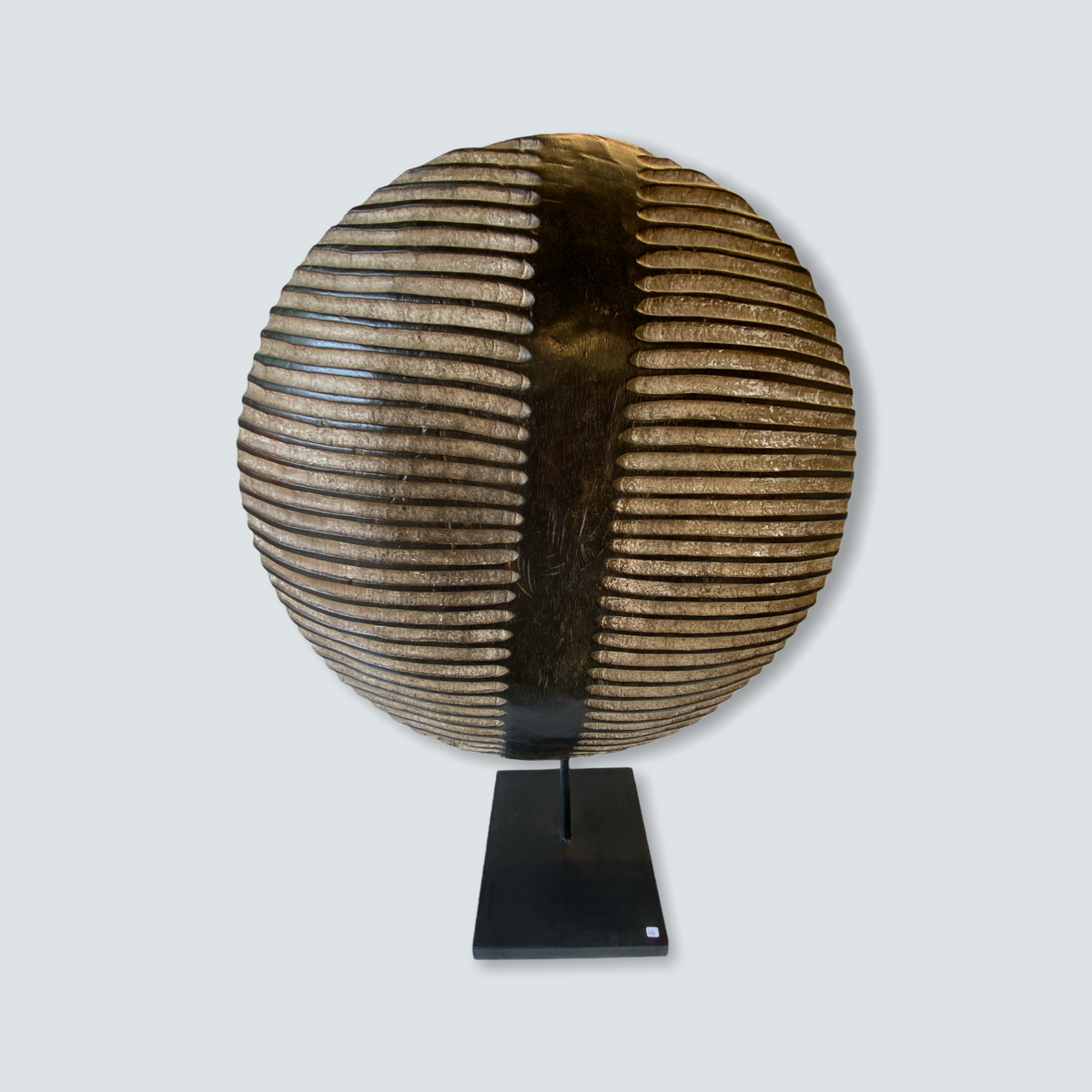 Cameroon Wooden Shield - L (07)