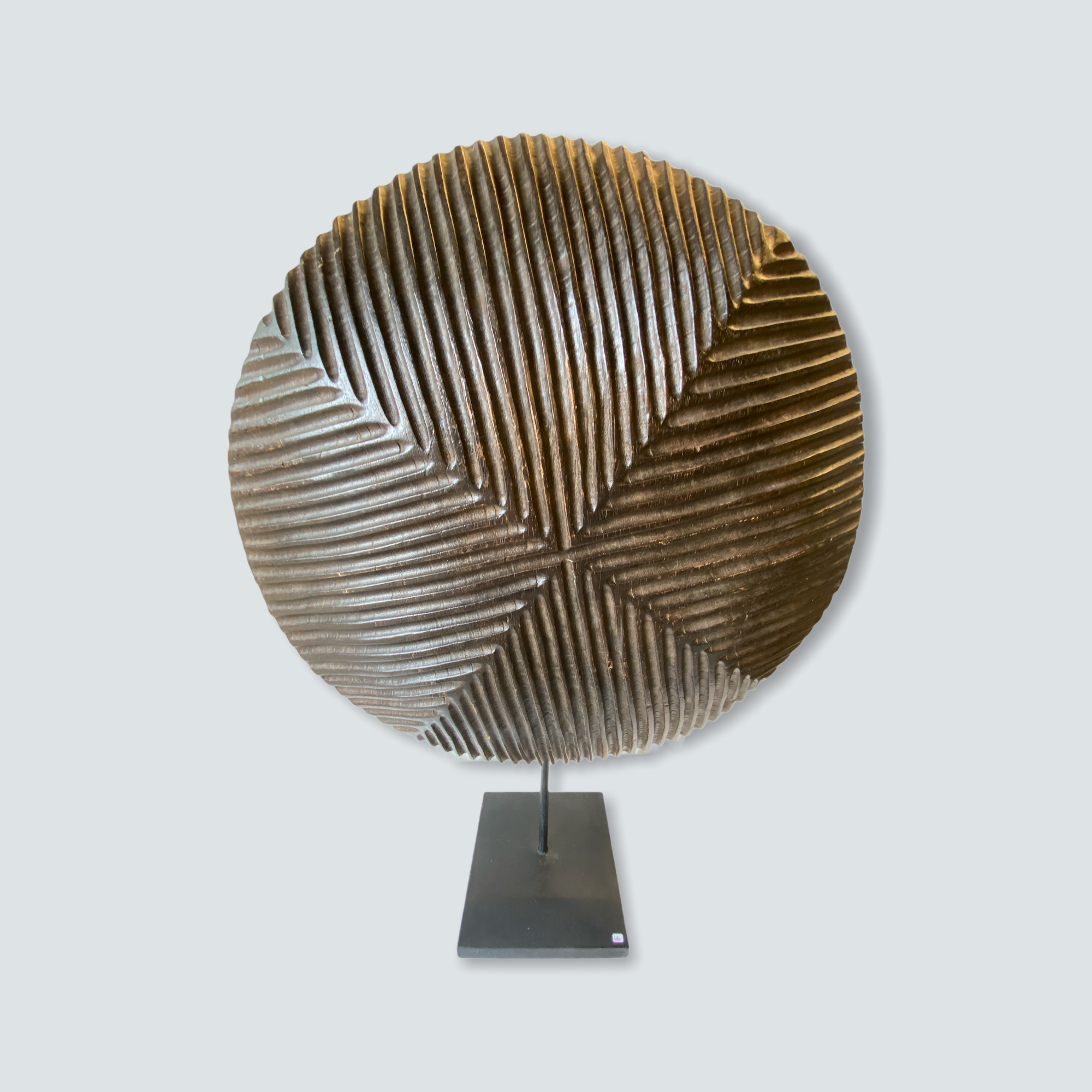 Cameroon Wooden Shield - L (08)