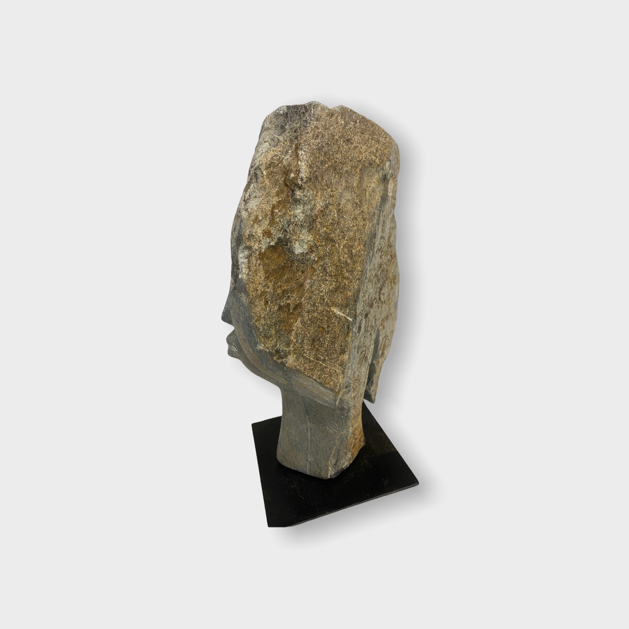 Stone head sculpture by Rizimu Chiwawa Zimbabwe (3006)