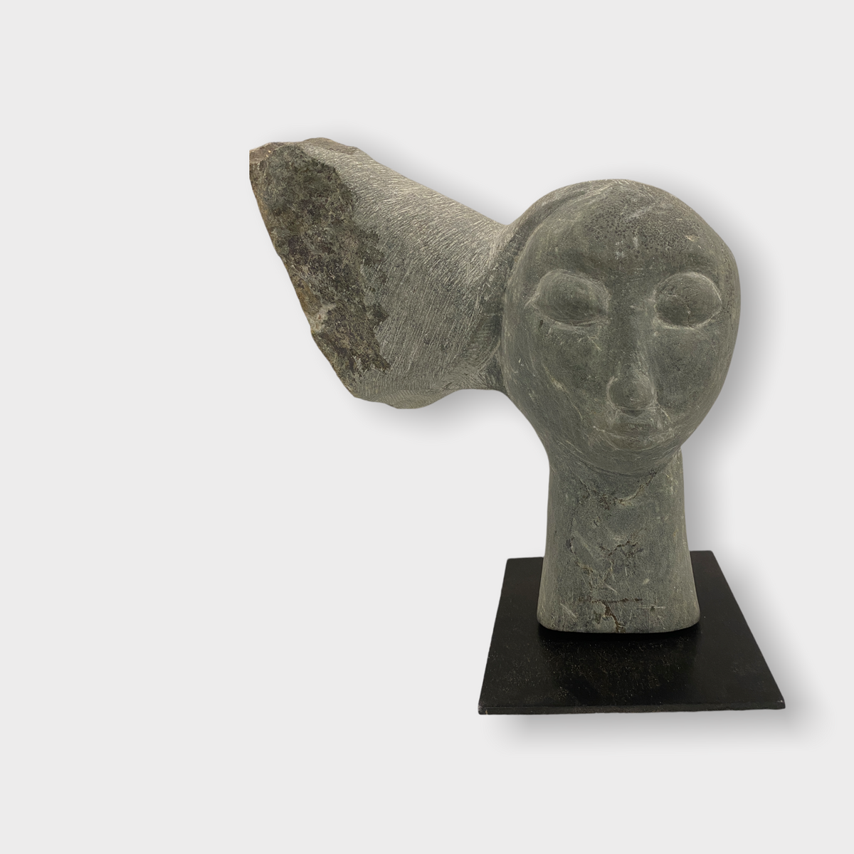 Stone head sculpture by Rizimu Chiwawa Zimbabwe (3005)