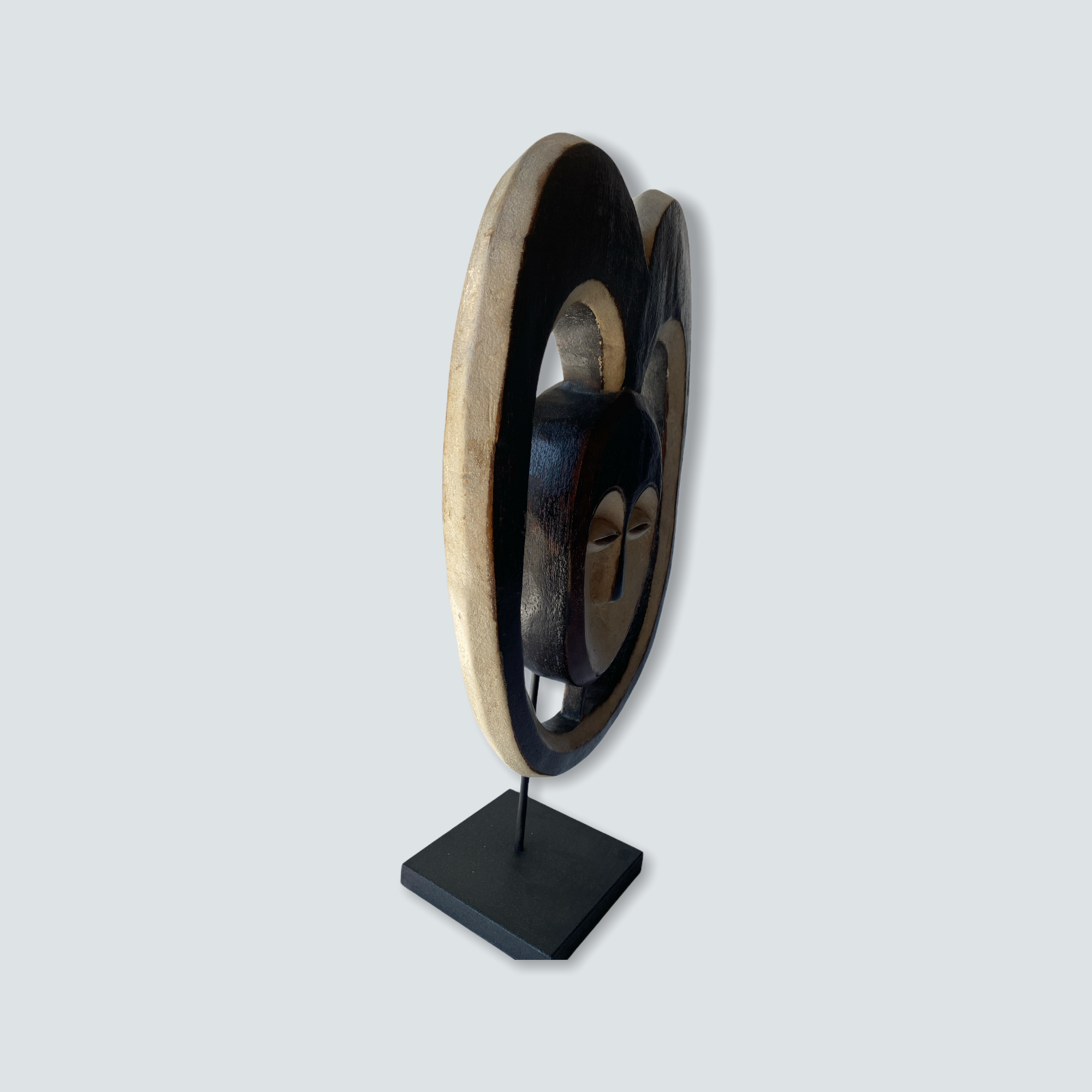 Kwele Mask - Gabon (01)