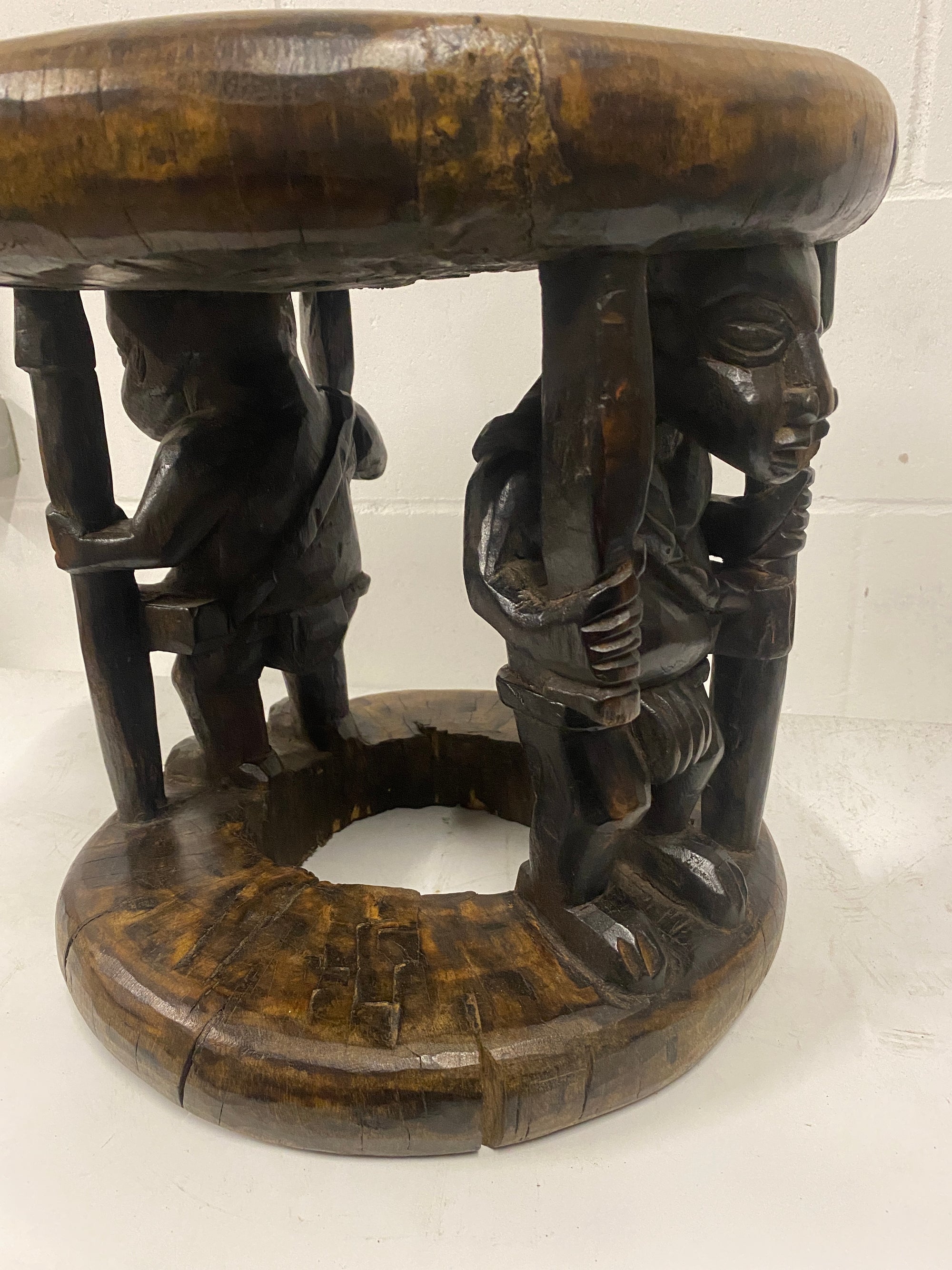 Baule stool - Hand carved - Ivory Coast (85.4)