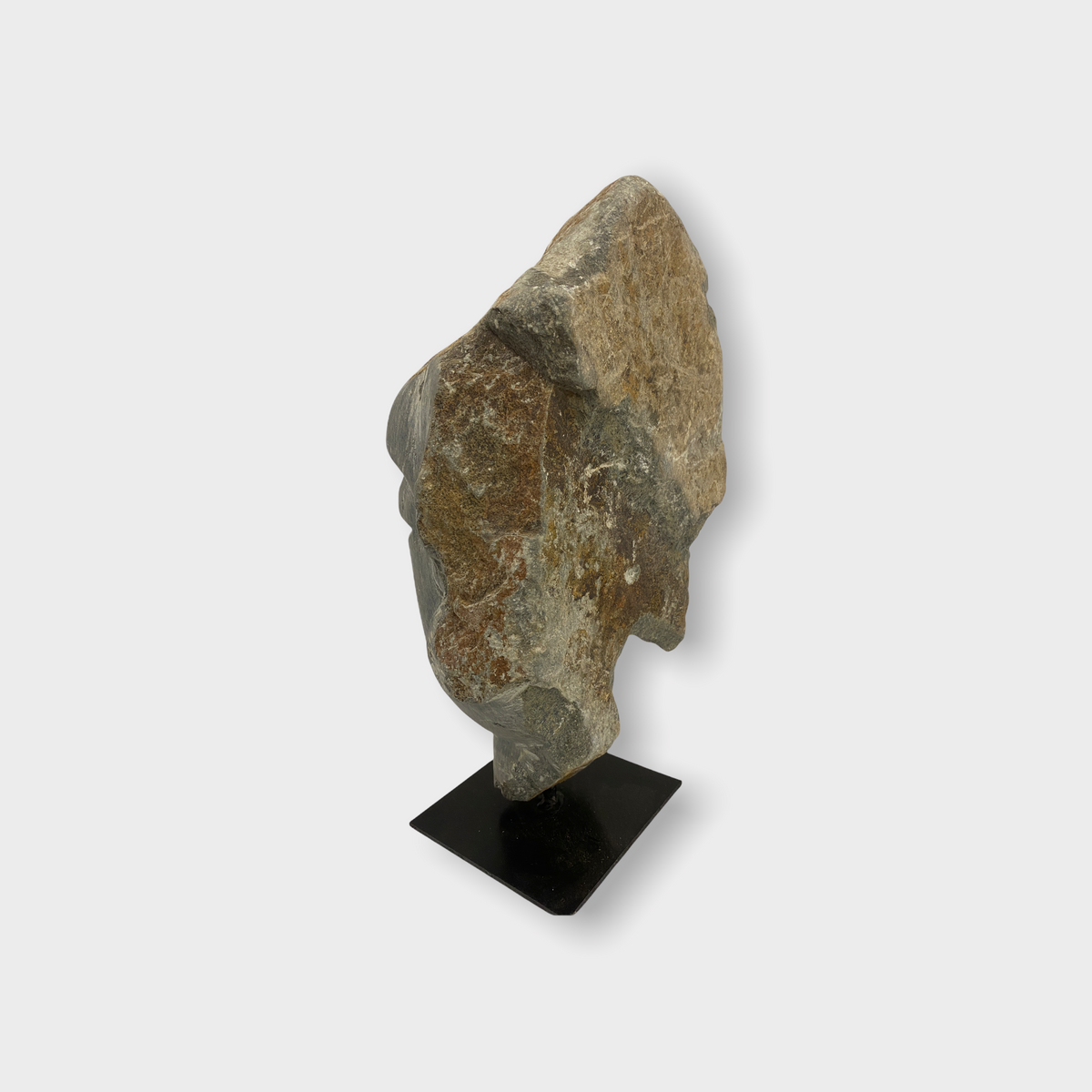 Stone head sculpture by Rizimu Chiwawa Zimbabwe (3111)