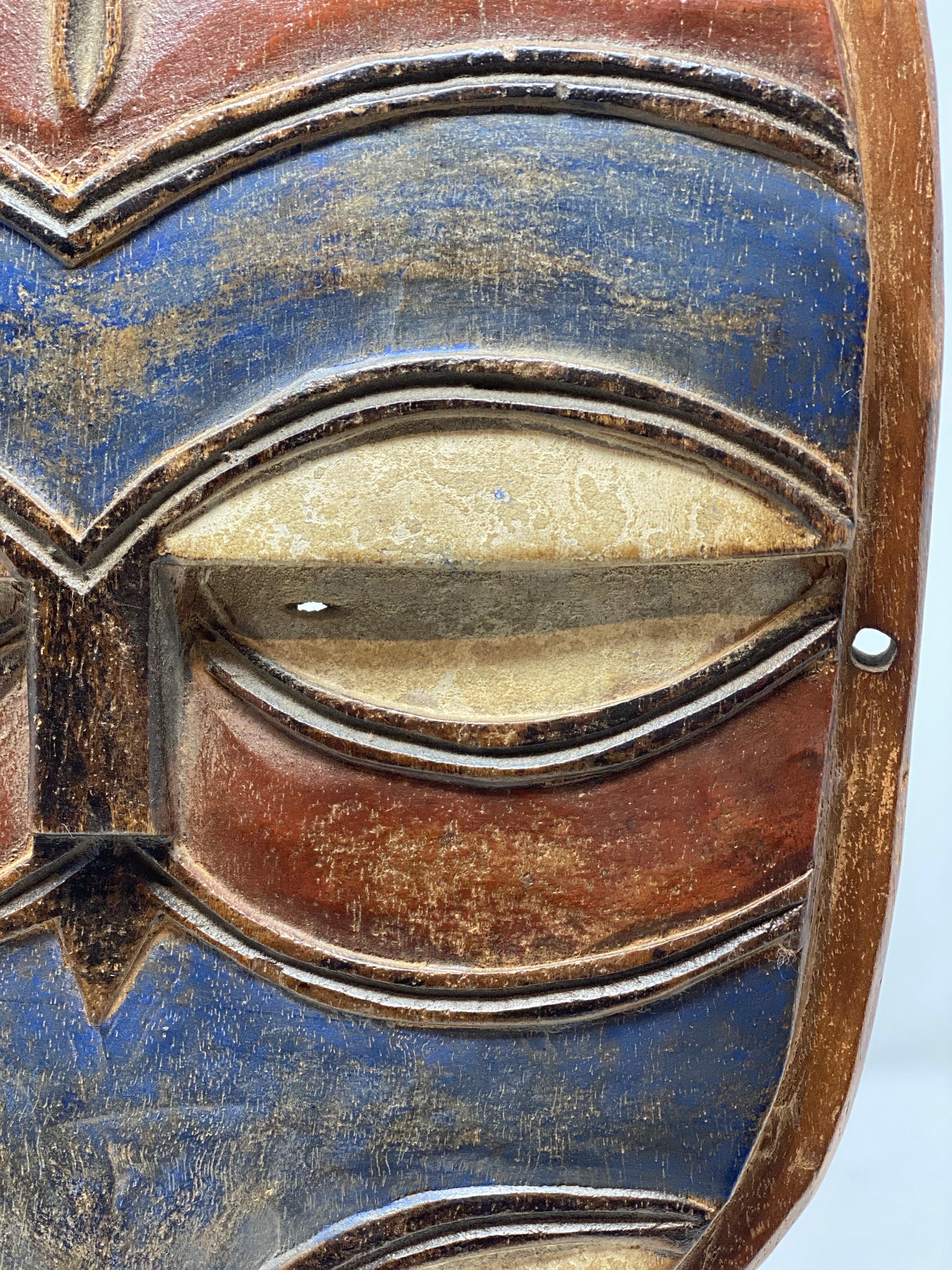 Teke Mask