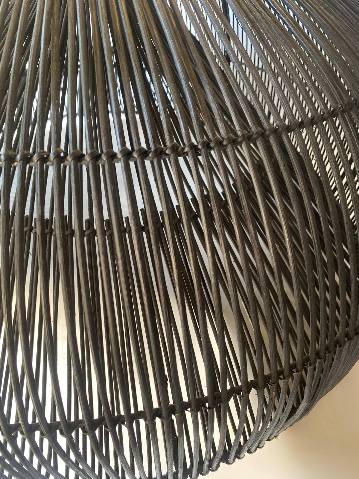 Rattan pendant - black Very Large