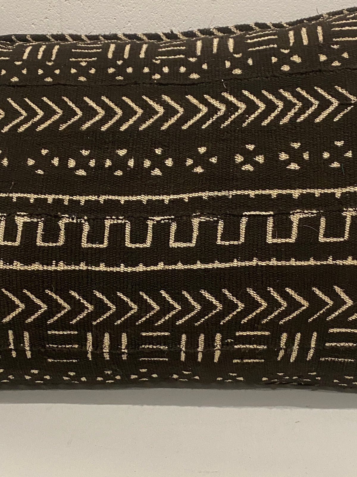Mud Cloth Handwoven cushion - (184.11) Black