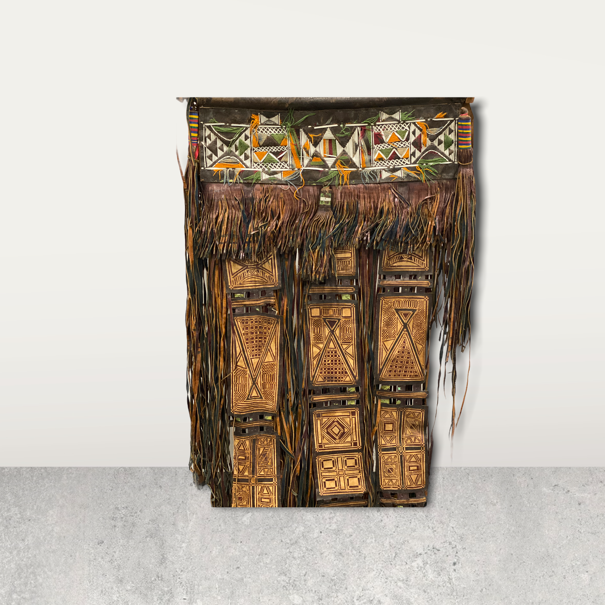 Tuareg - Antique leather panel tent decor (191.1)
