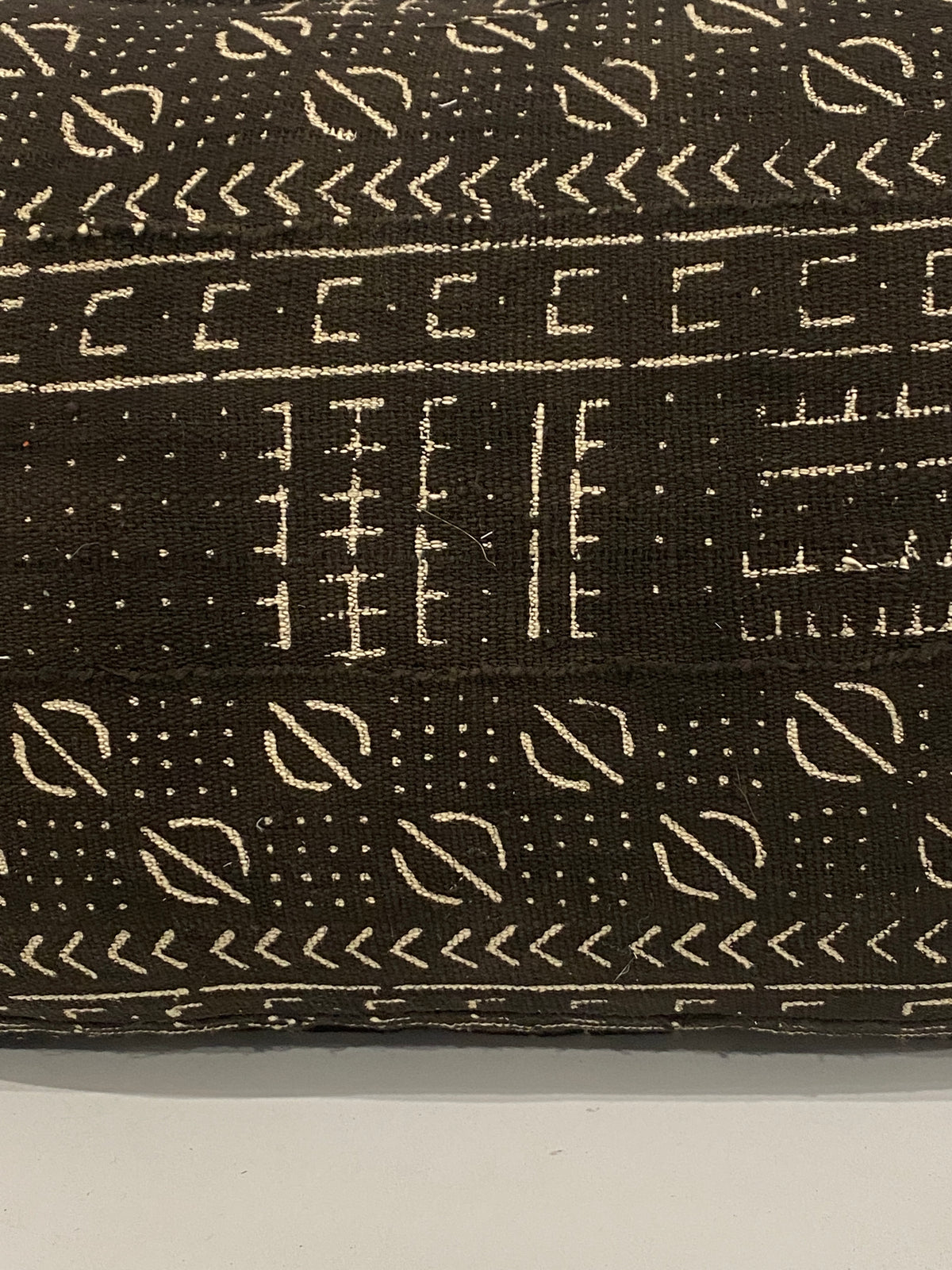 Mud Cloth Handwoven cushion - (184.13) Black