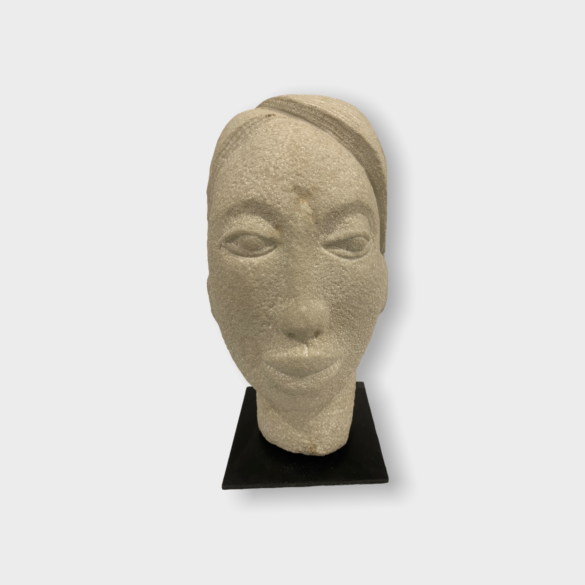 Stone head sculpture by Rizimu Chiwawa Zimbabwe (3108)